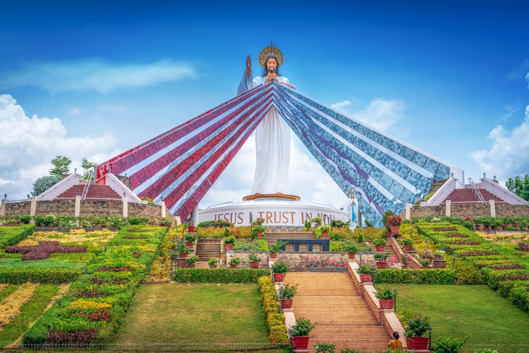 Vue de Silay